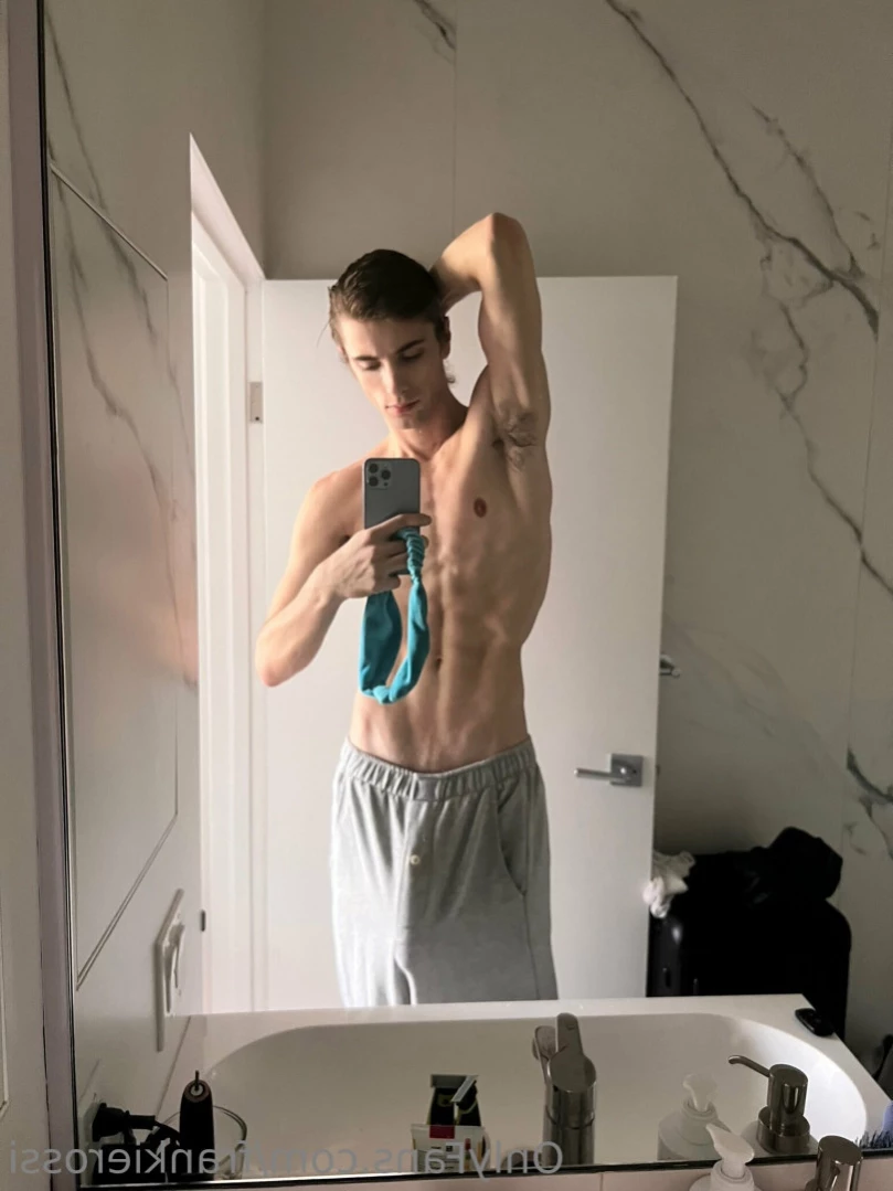 Frankie Rossi [ frankierossi ] Onlyfans leaked photo 12031680 on Hotleaks.tv