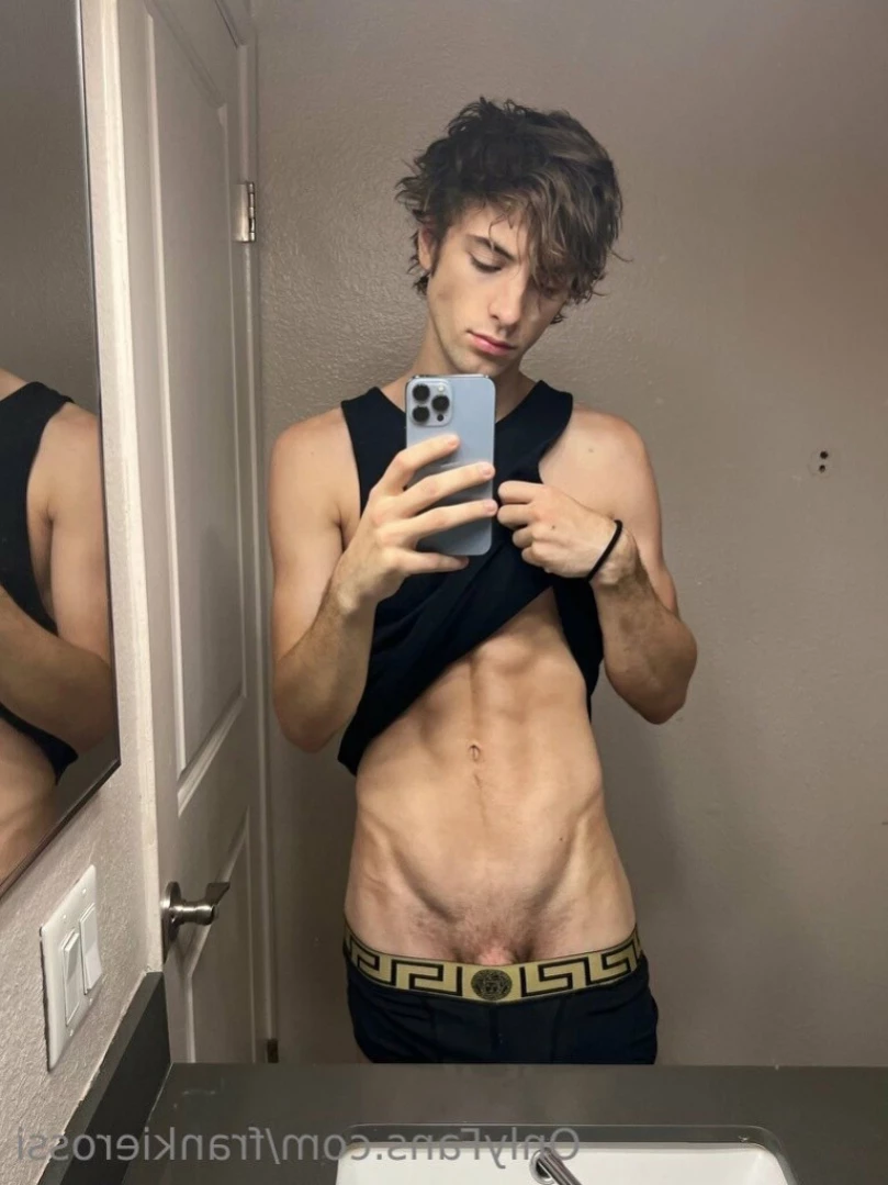 Frankie Rossi [ frankierossi ] Onlyfans leaked photo 14530432 on Hotleaks.tv