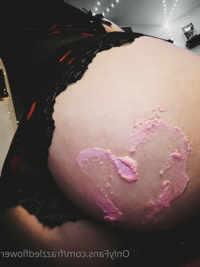 Fraz [ frazzledflower ] Onlyfans leaked photo 12735382 on Hotleaks.tv
