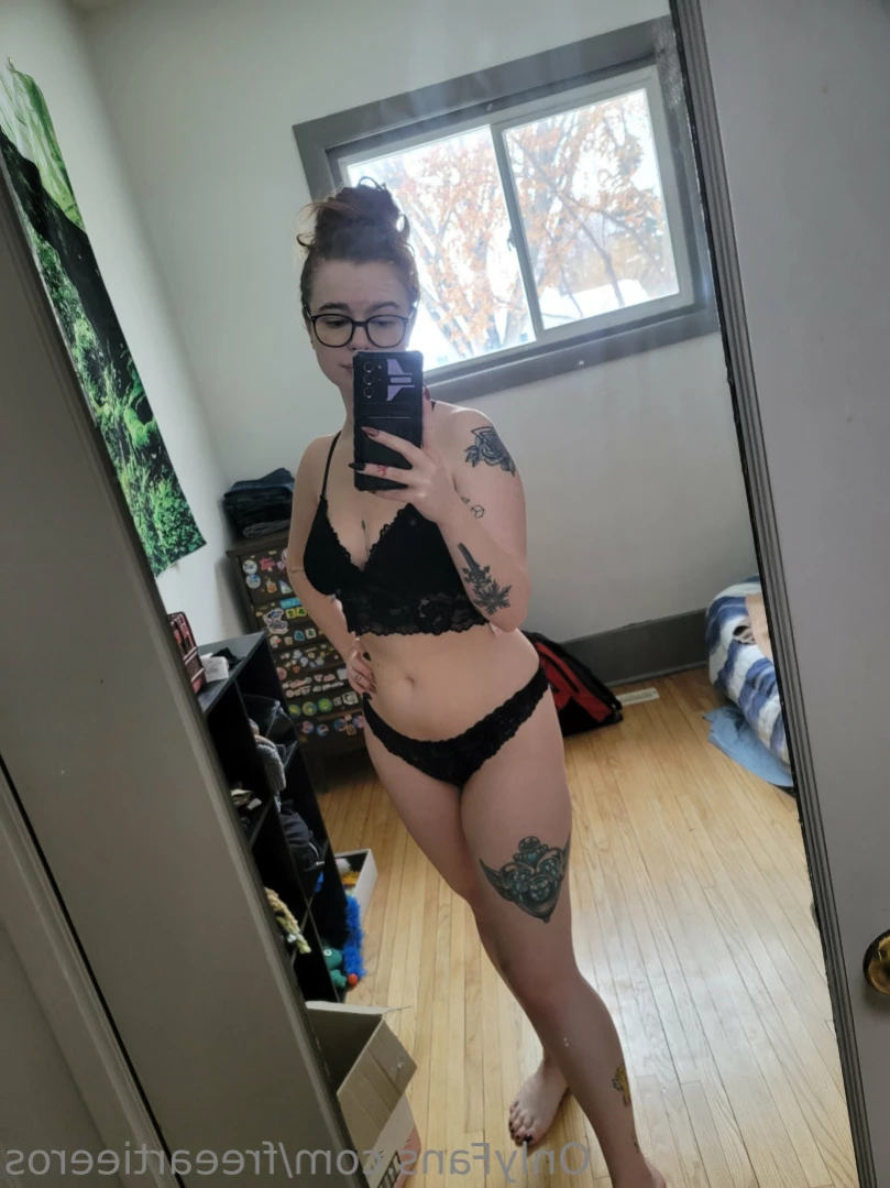 Artemis Eros [ freeartieeros ] Onlyfans leaked photo 11534325 on Hotleaks.tv