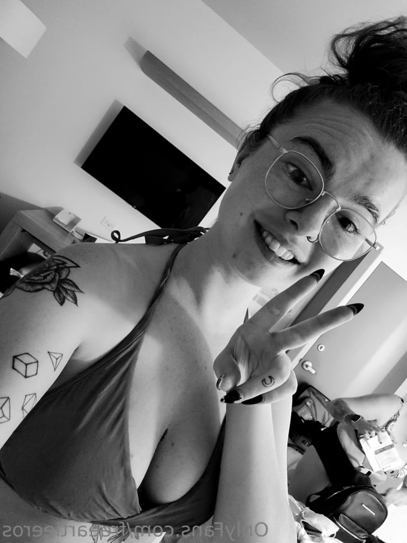 Artemis Eros [ freeartieeros ] Onlyfans leaked photo 11668823 on Hotleaks.tv