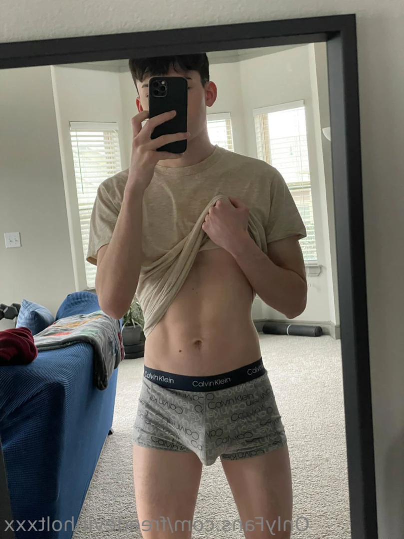 Devin Holt (Free) [ freedevinholtxxx ] Onlyfans leaked photo 11533915 on Hotleaks.tv