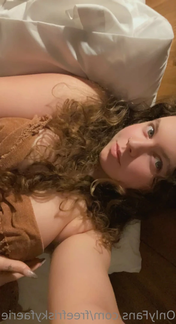 friskyfaerie 🫧 [ freefriskyfaerie ] Onlyfans leaked photo 11533755 on Hotleaks.tv