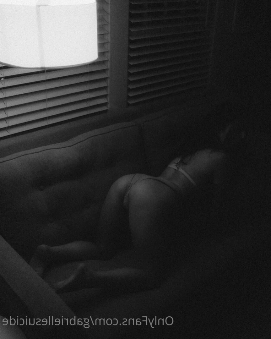 Gabrielle 🖤 [ gabriellesuicide ] Onlyfans leaked photo 10986797 on Hotleaks.tv