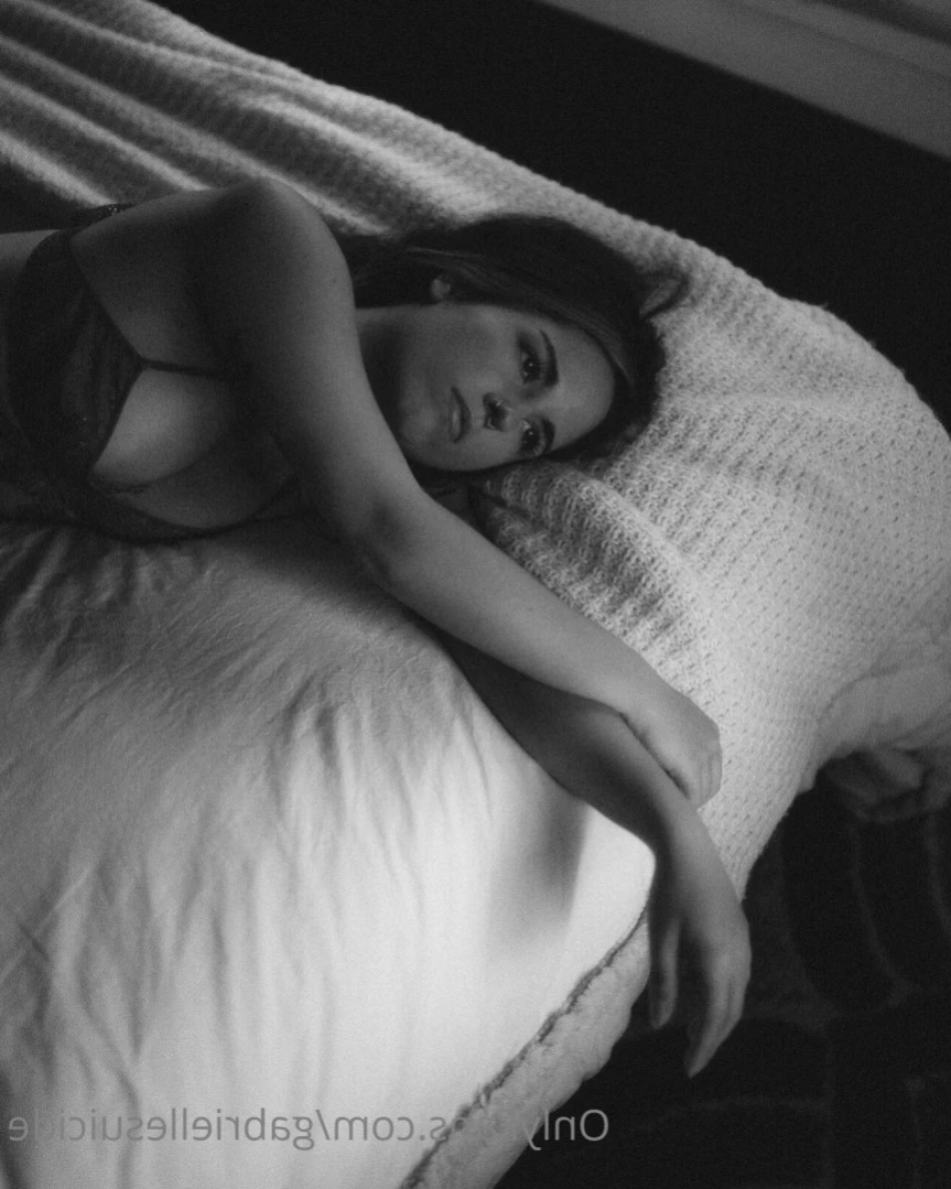 Gabrielle 🖤 [ gabriellesuicide ] Onlyfans leaked photo 13227869 on Hotleaks.tv
