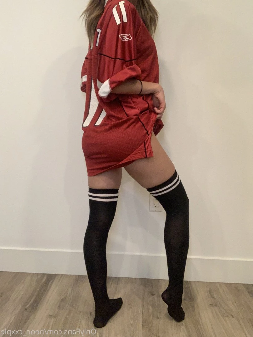 neon_cxxple Onlyfans leaked photo 888109 on Hotleaks.tv
