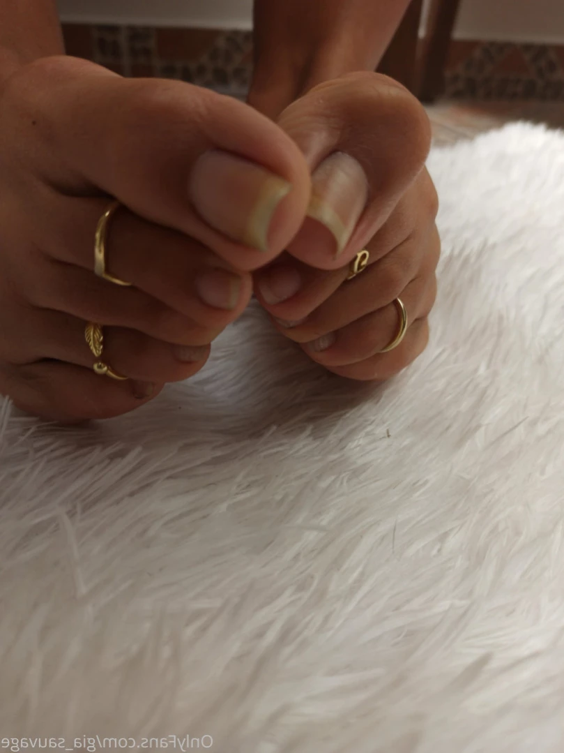 𝑮𝒊𝒂 𝑺𝒂𝒖𝒗𝒂𝒈𝒆 FETISH QUEEN⛓🦶🏼🍒 [ gia_sauvage ] Onlyfans leaked photo 11604940 on Hotleaks.tv