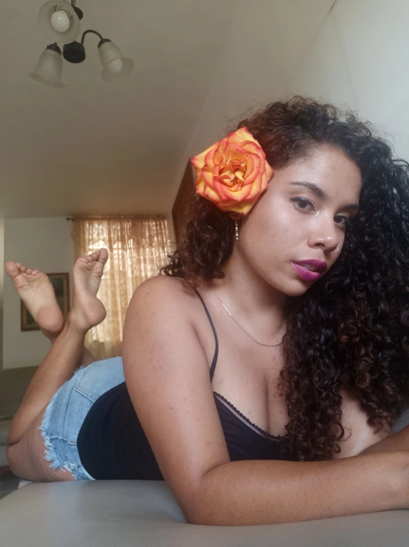 𝑮𝒊𝒂 𝑺𝒂𝒖𝒗𝒂𝒈𝒆 FETISH QUEEN⛓🦶🏼🍒 [ gia_sauvage ] Onlyfans leaked photo 11610516 on Hotleaks.tv