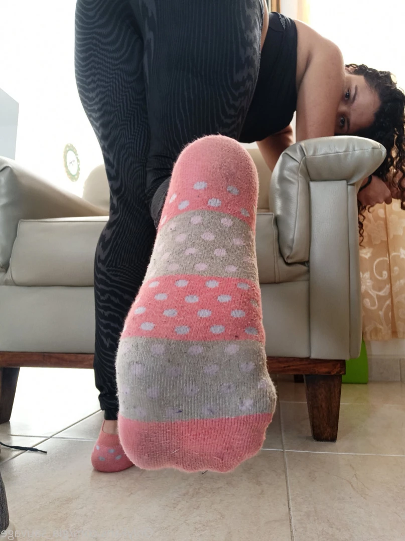 𝑮𝒊𝒂 𝑺𝒂𝒖𝒗𝒂𝒈𝒆 FETISH QUEEN⛓🦶🏼🍒 [ gia_sauvage ] Onlyfans leaked photo 11615546 on Hotleaks.tv
