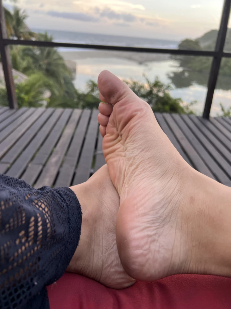 𝑮𝒊𝒂 𝑺𝒂𝒖𝒗𝒂𝒈𝒆 FETISH QUEEN⛓🦶🏼🍒 [ gia_sauvage ] Onlyfans leaked photo 11616280 on Hotleaks.tv