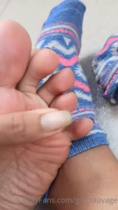 𝑮𝒊𝒂 𝑺𝒂𝒖𝒗𝒂𝒈𝒆 FETISH QUEEN⛓🦶🏼🍒 [ gia_sauvage ] Onlyfans leaked video 14479378 on Hotleaks.tv