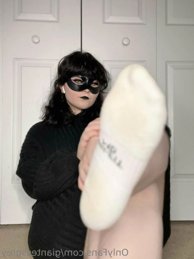 Lady Grey [ giantessgrey ] Onlyfans leaked photo 14646335 on Hotleaks.tv