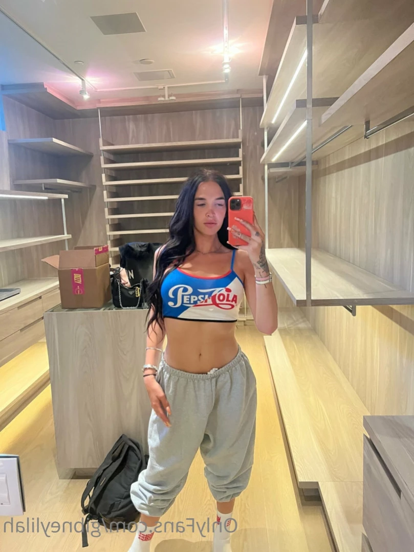 Lilah Gibney 🦋 [ gibneylilah ] Onlyfans leaked photo 14376993 on Hotleaks.tv