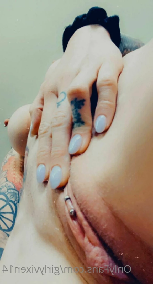 ✩*  🎀  𝐸𝒷💙𝓃𝓎 𝓌𝒶𝒾𝒻𝓊  🎀  *✩ [ girlyvixxxen ] Onlyfans leaked photo 11554412 on Hotleaks.tv
