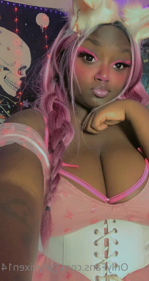 ✩*  🎀  𝐸𝒷💙𝓃𝓎 𝓌𝒶𝒾𝒻𝓊  🎀  *✩ [ girlyvixxxen ] Onlyfans leaked photo 11554695 on Hotleaks.tv