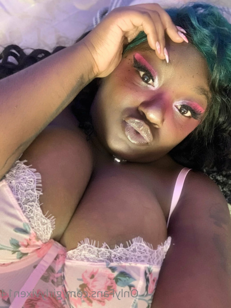 ✩*  🎀  𝐸𝒷💙𝓃𝓎 𝓌𝒶𝒾𝒻𝓊  🎀  *✩ [ girlyvixxxen ] Onlyfans leaked photo 11561777 on Hotleaks.tv