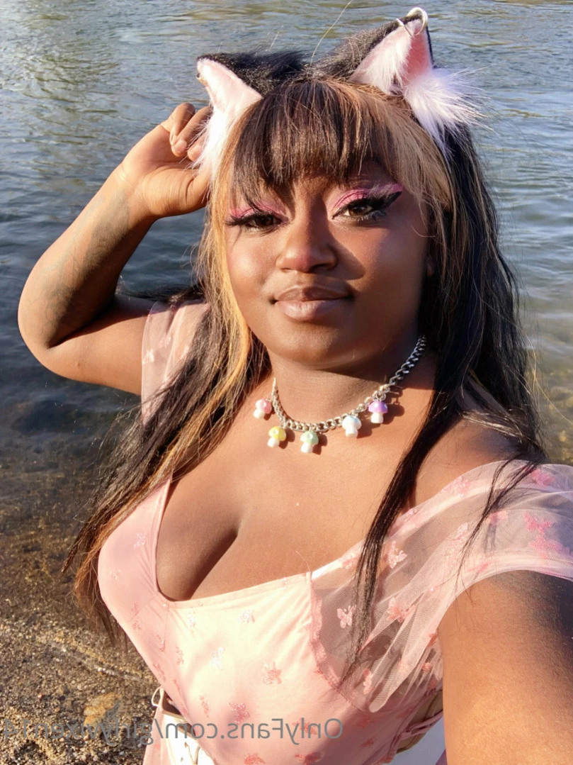 ✩*  🎀  𝐸𝒷💙𝓃𝓎 𝓌𝒶𝒾𝒻𝓊  🎀  *✩ [ girlyvixxxen ] Onlyfans leaked photo 13624593 on Hotleaks.tv