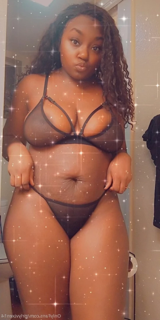 ✩*  🎀  𝐸𝒷💙𝓃𝓎 𝓌𝒶𝒾𝒻𝓊  🎀  *✩ [ girlyvixxxen ] Onlyfans leaked photo 14391771 on Hotleaks.tv