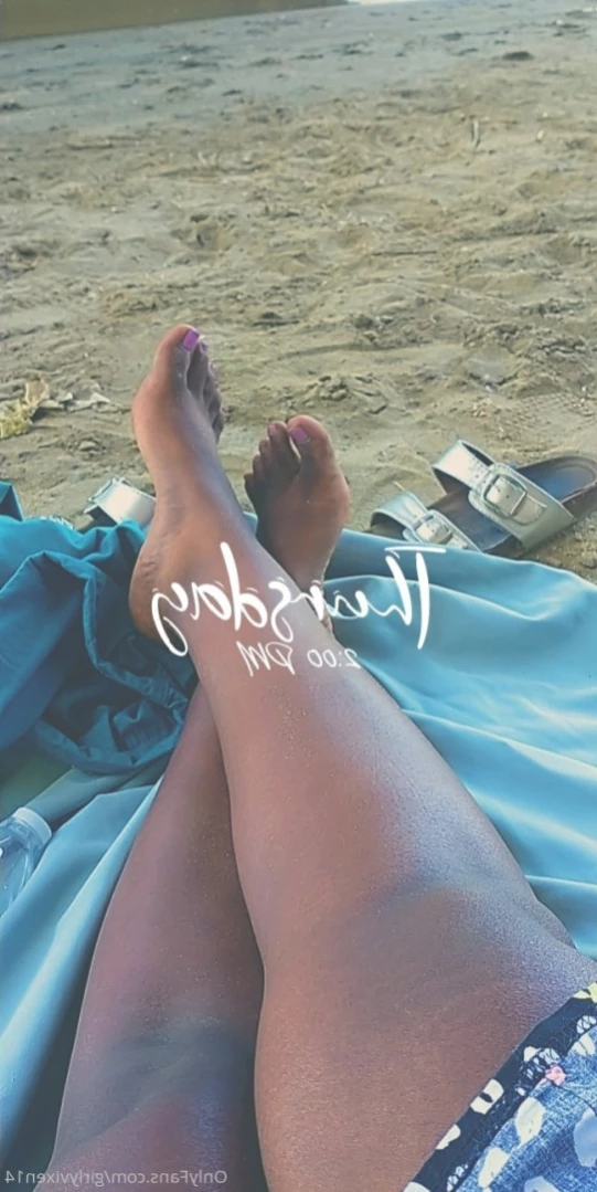 ✩*  🎀  𝐸𝒷💙𝓃𝓎 𝓌𝒶𝒾𝒻𝓊  🎀  *✩ [ girlyvixxxen ] Onlyfans leaked photo 15773255 on Hotleaks.tv