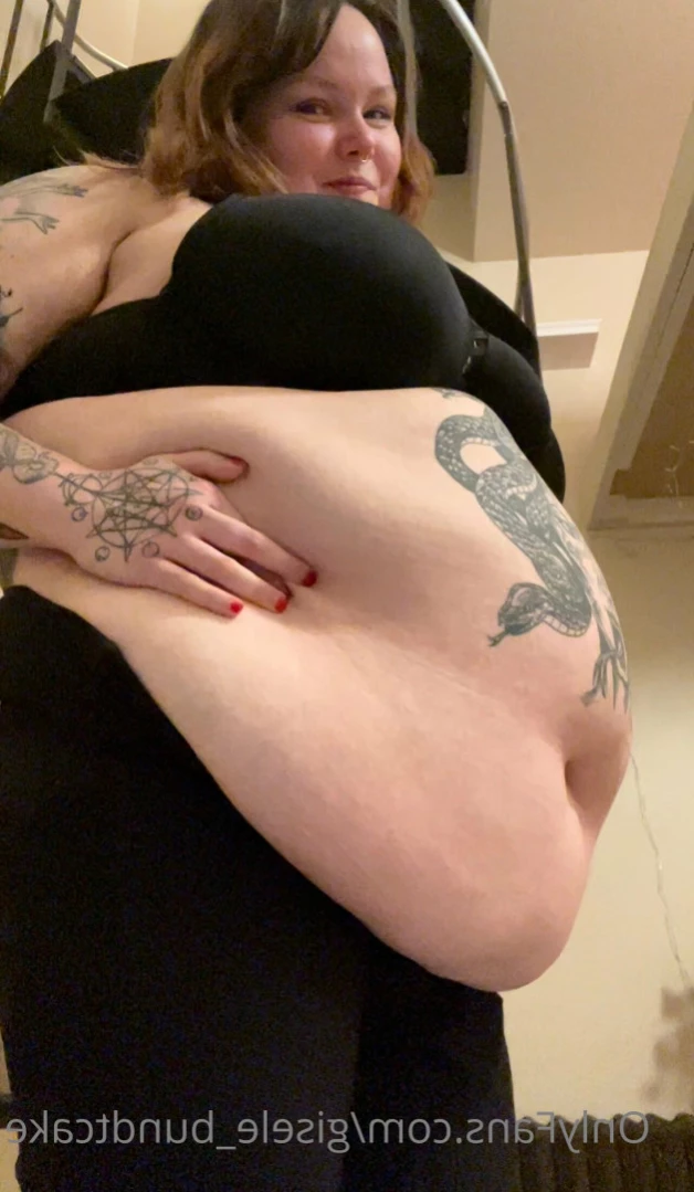 Gisele Bundtcake [ gisele_bundtcake ] Onlyfans leaked photo 11564999 on Hotleaks.tv