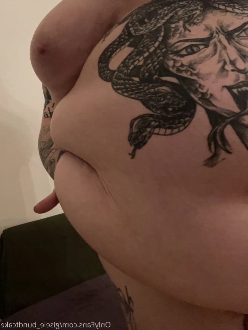 Gisele Bundtcake [ gisele_bundtcake ] Onlyfans leaked photo 13625005 on Hotleaks.tv
