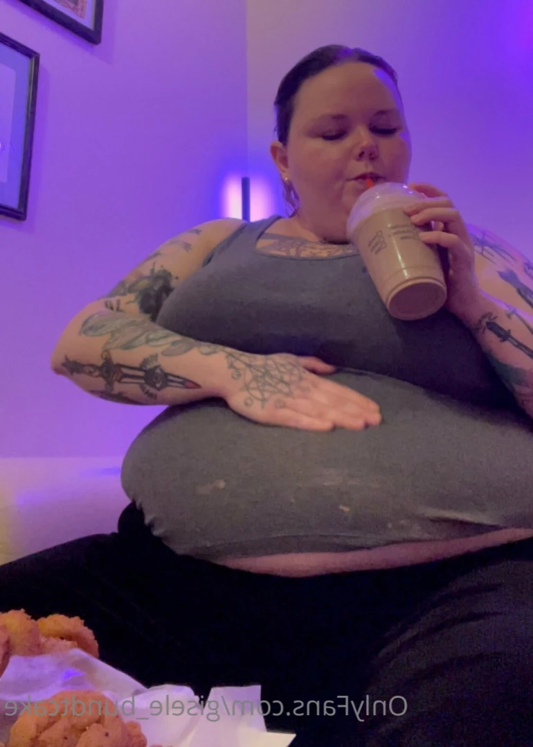 Gisele Bundtcake [ gisele_bundtcake ] Onlyfans leaked photo 15975647 on Hotleaks.tv