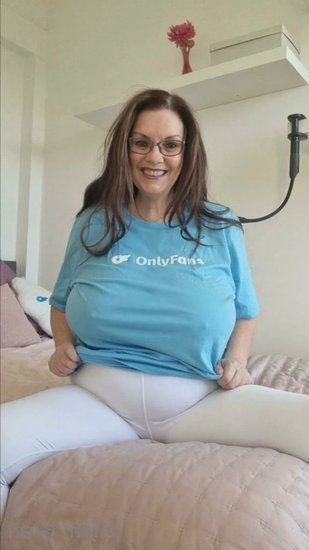 👩🏻‍❤️‍💋‍👨🏼Glam Gran [ glamgran56 ] Onlyfans leaked photo 11557200 on Hotleaks.tv