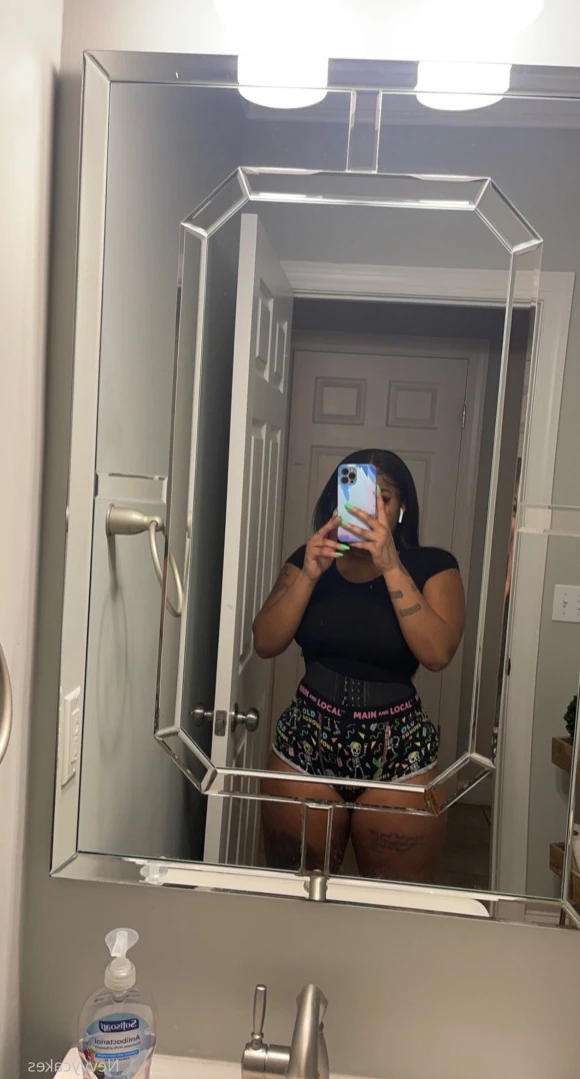 nevvycakes 🥵 sexting [ nevvycakes ] Onlyfans leaked photo 12183667 on Hotleaks.tv