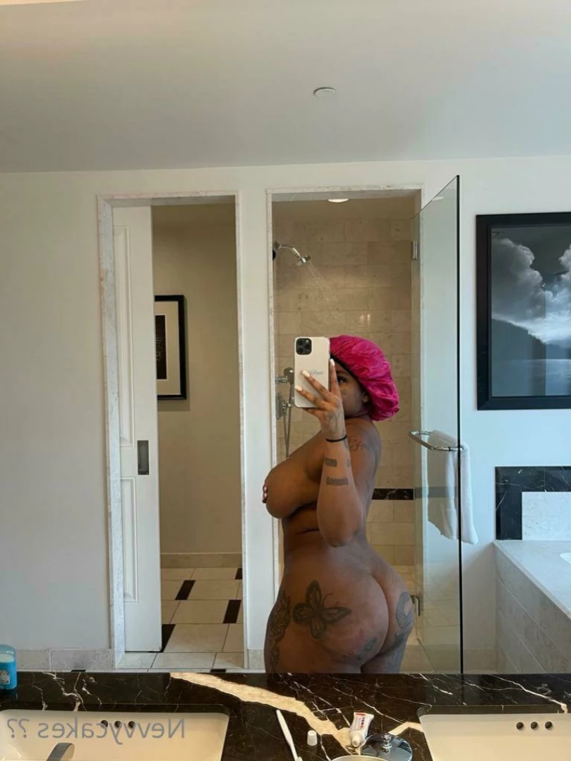 nevvycakes 🥵 sexting [ nevvycakes ] Onlyfans leaked photo 14211802 on Hotleaks.tv