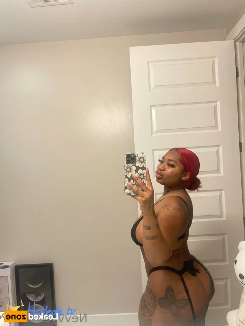 nevvycakes 🥵 sexting [ nevvycakes ] Onlyfans leaked photo 15030155 on Hotleaks.tv