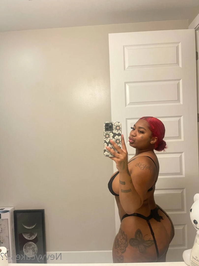 nevvycakes 🥵 sexting [ nevvycakes ] Onlyfans leaked photo 15051735 on Hotleaks.tv