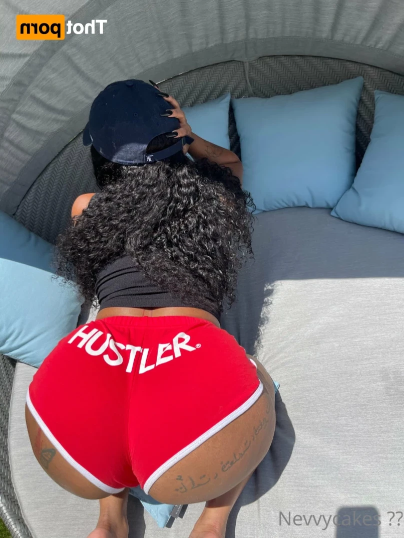 nevvycakes 🥵 sexting [ nevvycakes ] Onlyfans leaked photo 15051933 on Hotleaks.tv