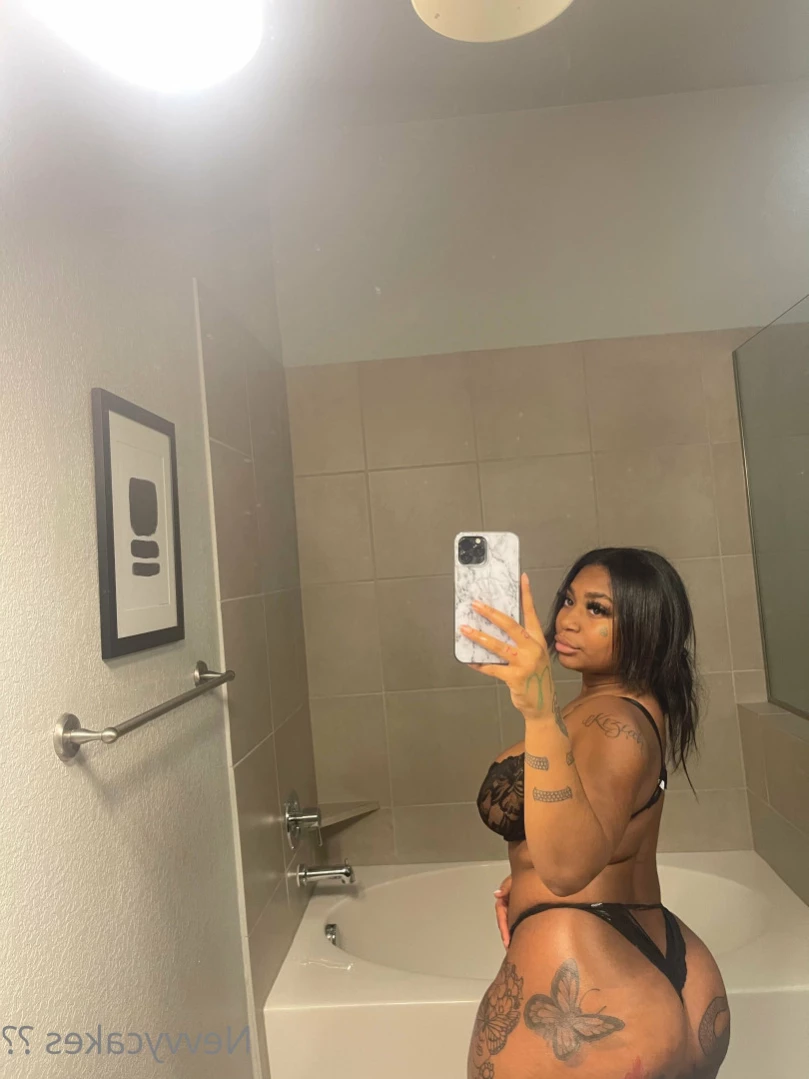 nevvycakes 🥵 sexting [ nevvycakes ] Onlyfans leaked photo 15052108 on Hotleaks.tv