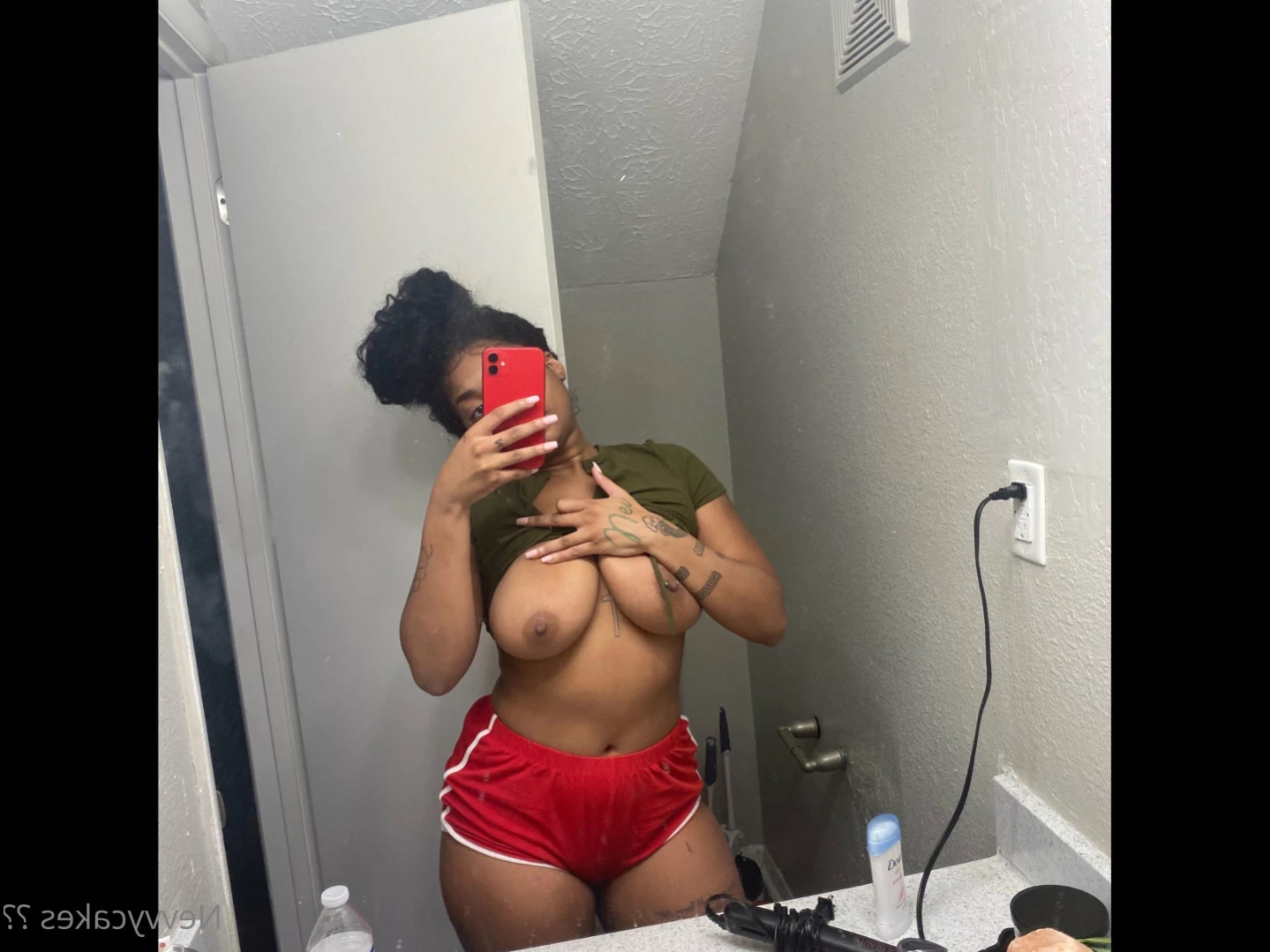 nevvycakes 🥵 sexting [ nevvycakes ] Onlyfans leaked photo 15052253 on Hotleaks.tv