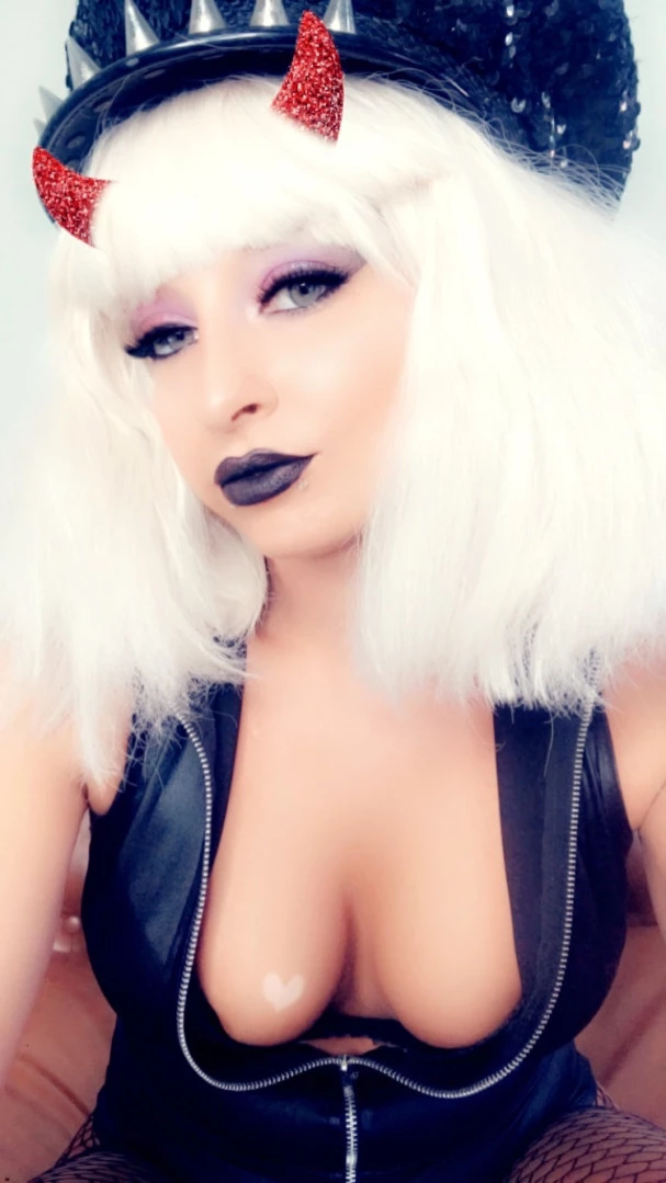 Goddess Lacey [ goddesslacey ] Onlyfans leaked photo 11670948 on Hotleaks.tv