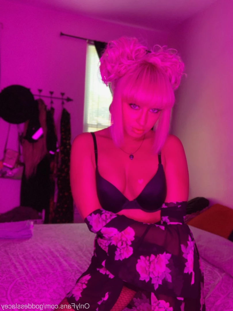 Goddess Lacey [ goddesslacey ] Onlyfans leaked photo 13217588 on Hotleaks.tv
