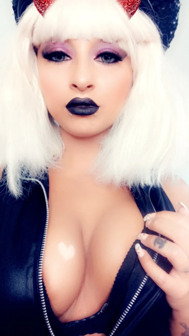 Goddess Lacey [ goddesslacey ] Onlyfans leaked photo 13890238 on Hotleaks.tv