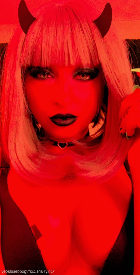 Goddess Lacey [ goddesslacey ] Onlyfans leaked photo 14300236 on Hotleaks.tv