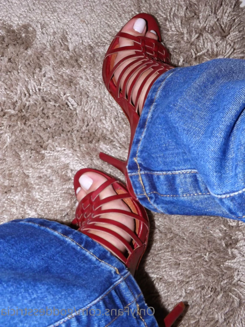 Goddess Trícia [ goddesstricia ] Onlyfans leaked photo 11503834 on Hotleaks.tv