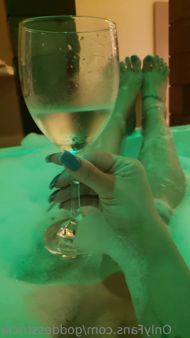 Goddess Trícia [ goddesstricia ] Onlyfans leaked photo 11513079 on Hotleaks.tv
