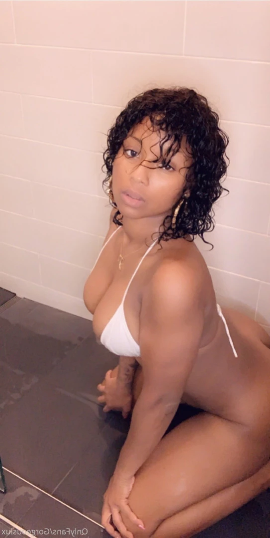 Tia 💗 [ tiatylervip ] Onlyfans leaked photo 12804094 on Hotleaks.tv
