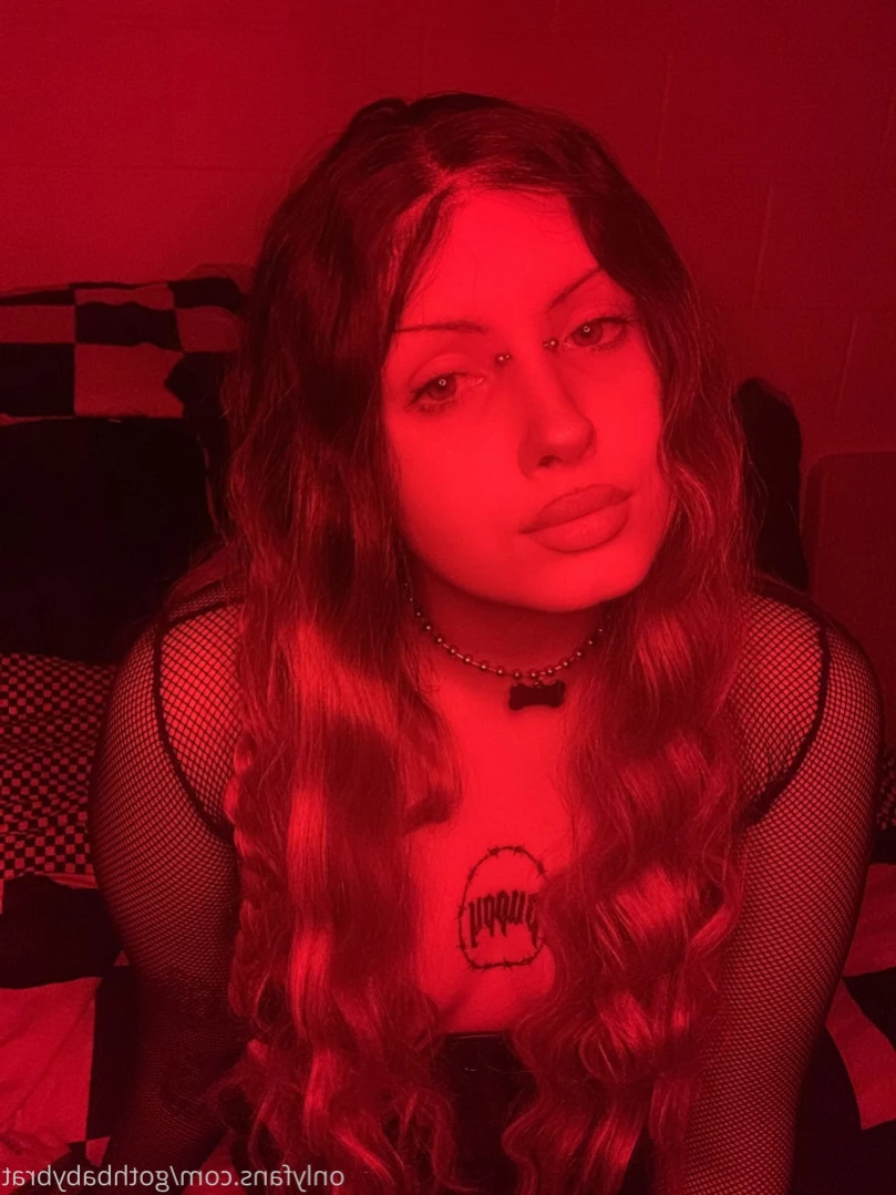 dahlia puppy [ gothbabybrat ] Onlyfans leaked photo 11525299 on Hotleaks.tv