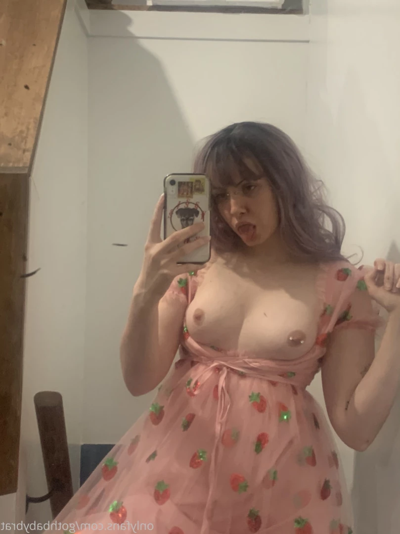 dahlia puppy [ gothbabybrat ] Onlyfans leaked photo 11526006 on Hotleaks.tv