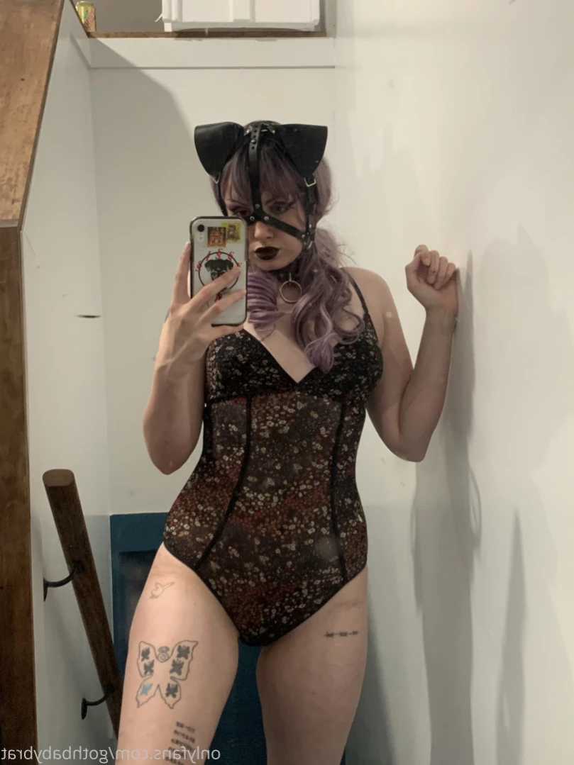 dahlia puppy [ gothbabybrat ] Onlyfans leaked photo 11526168 on Hotleaks.tv