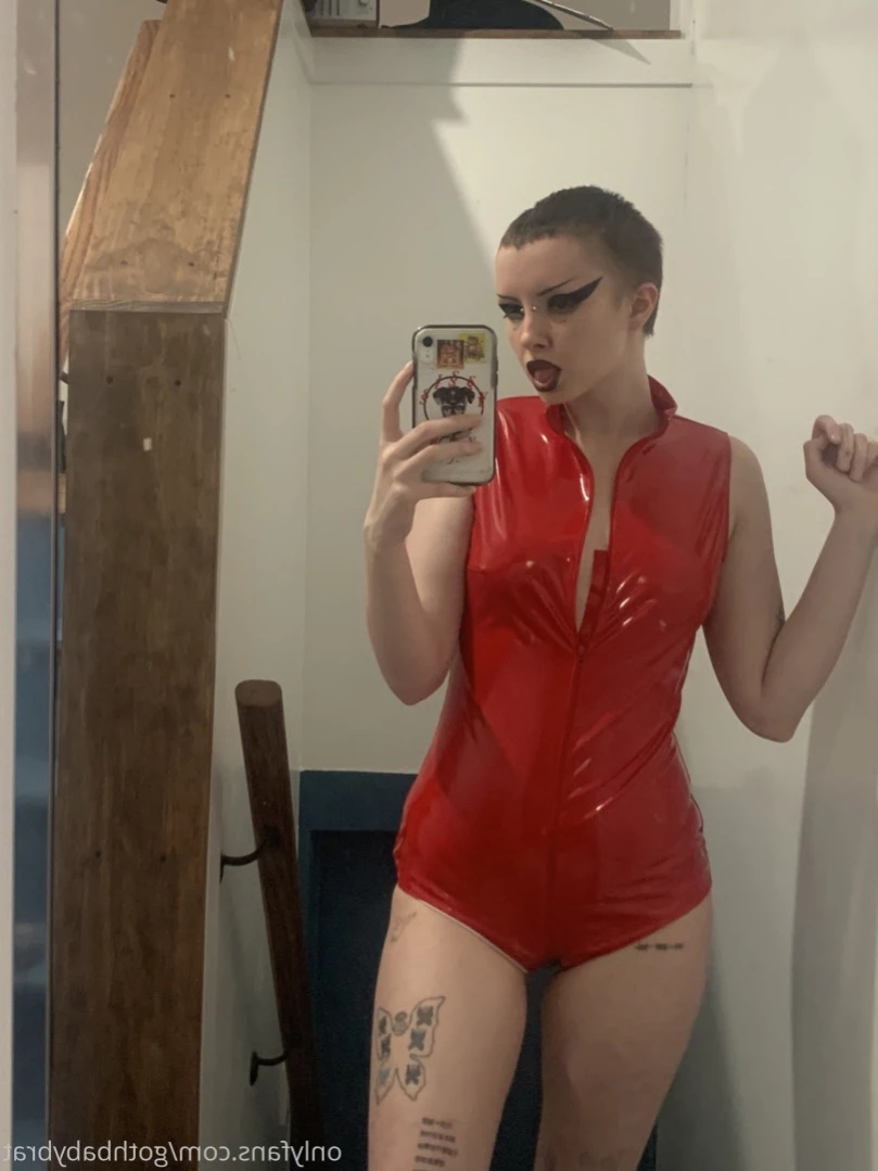 dahlia puppy [ gothbabybrat ] Onlyfans leaked photo 11526361 on Hotleaks.tv