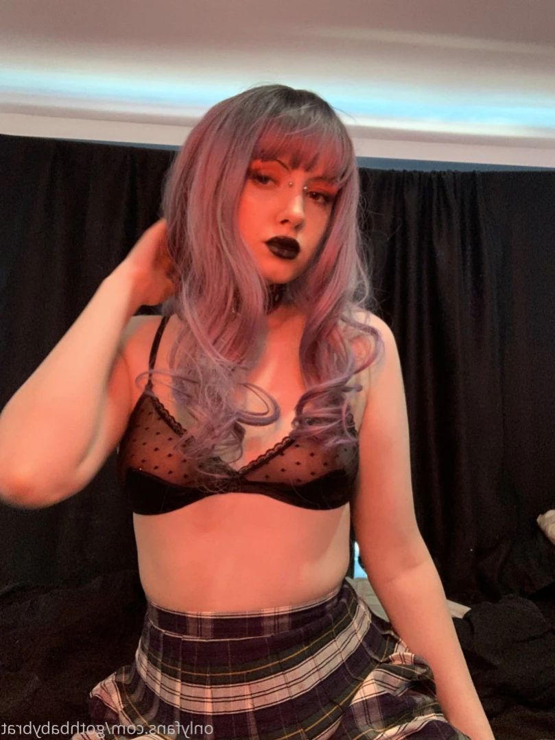 dahlia puppy [ gothbabybrat ] Onlyfans leaked photo 11527844 on Hotleaks.tv