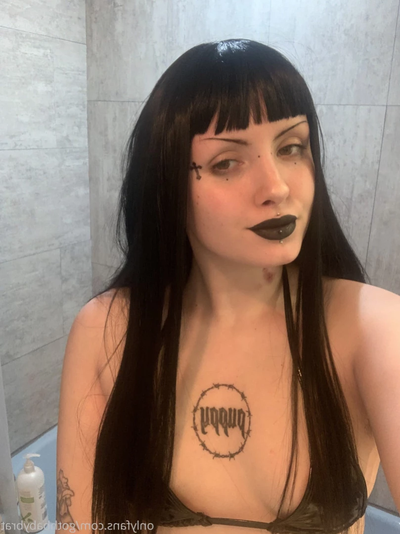 dahlia puppy [ gothbabybrat ] Onlyfans leaked photo 11662352 on Hotleaks.tv