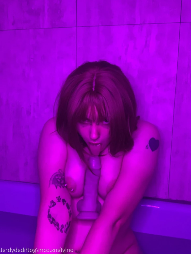 dahlia puppy [ gothbabybrat ] Onlyfans leaked photo 11662386 on Hotleaks.tv