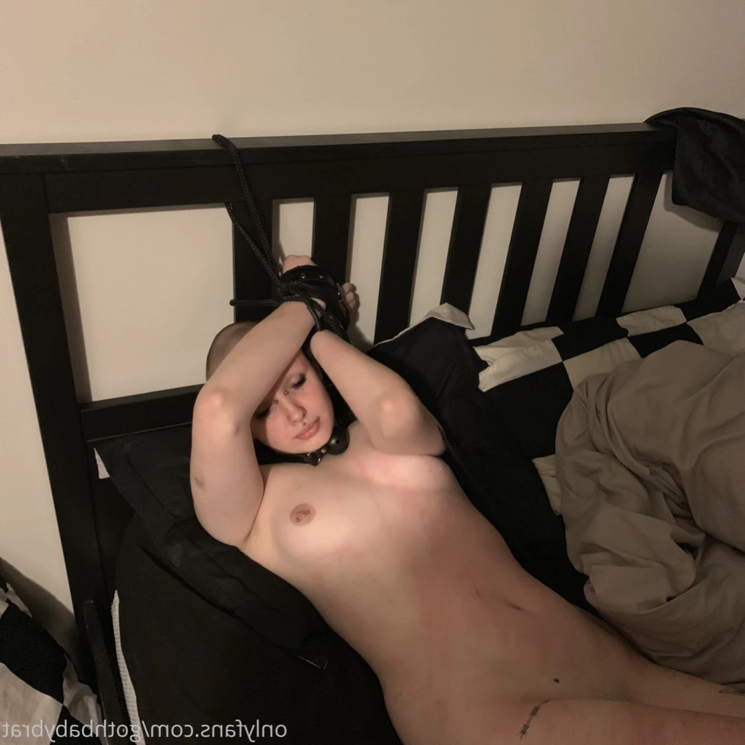 dahlia puppy [ gothbabybrat ] Onlyfans leaked photo 12407399 on Hotleaks.tv