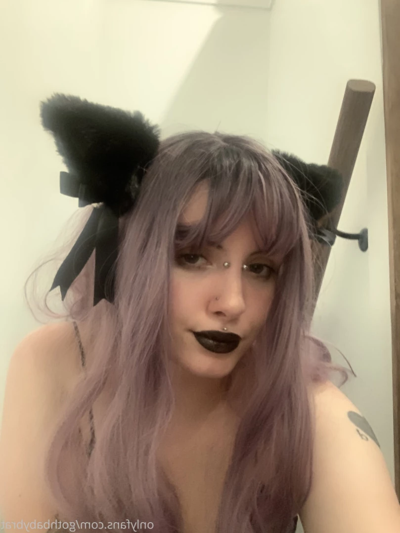 dahlia puppy [ gothbabybrat ] Onlyfans leaked photo 13622851 on Hotleaks.tv